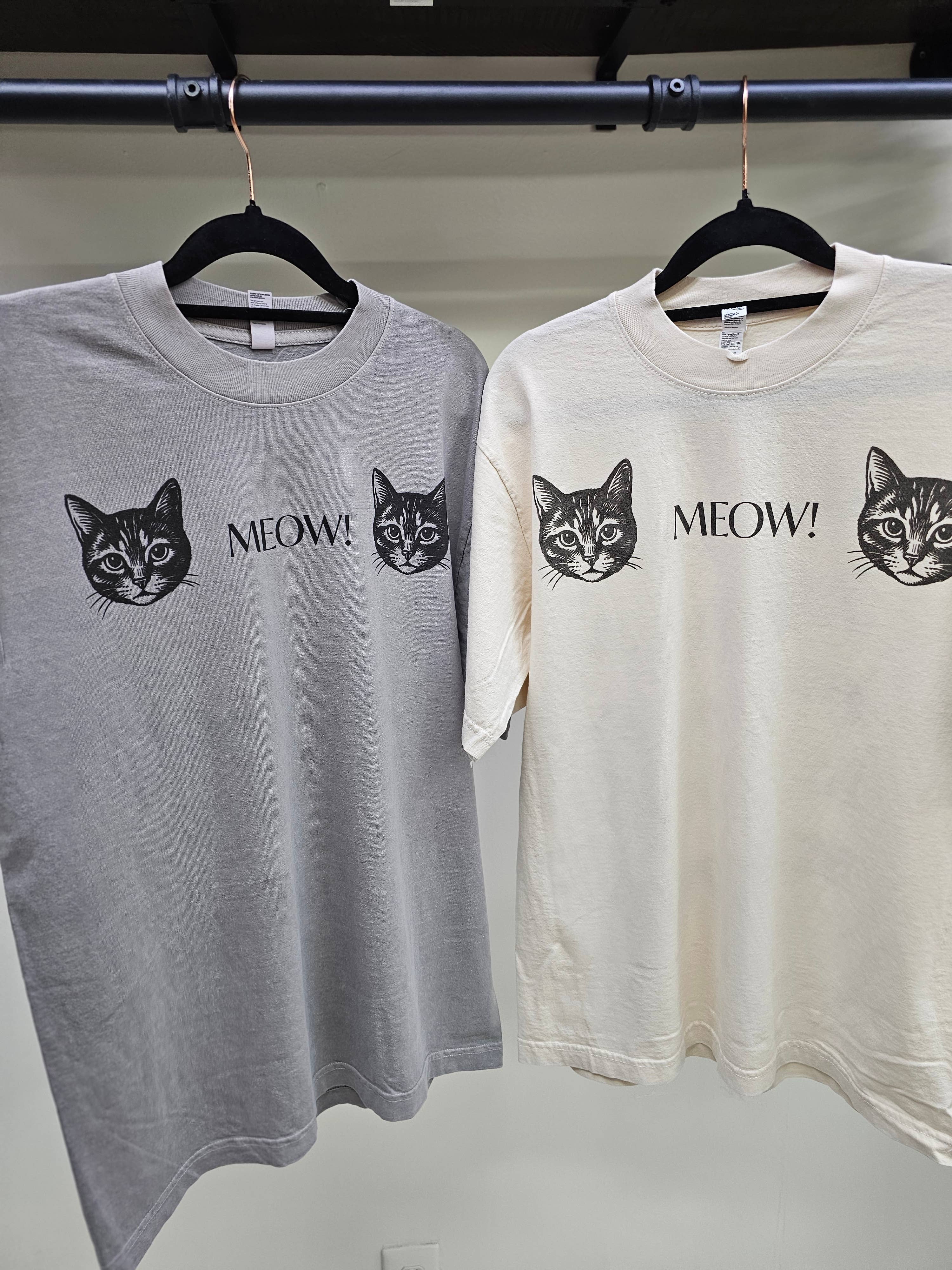 JADE BY JANE - Vente T-shirt sérigraphié – femme - T-SHIRT GRAPHIQUE DEUX CHATS QUI MIAULENT0