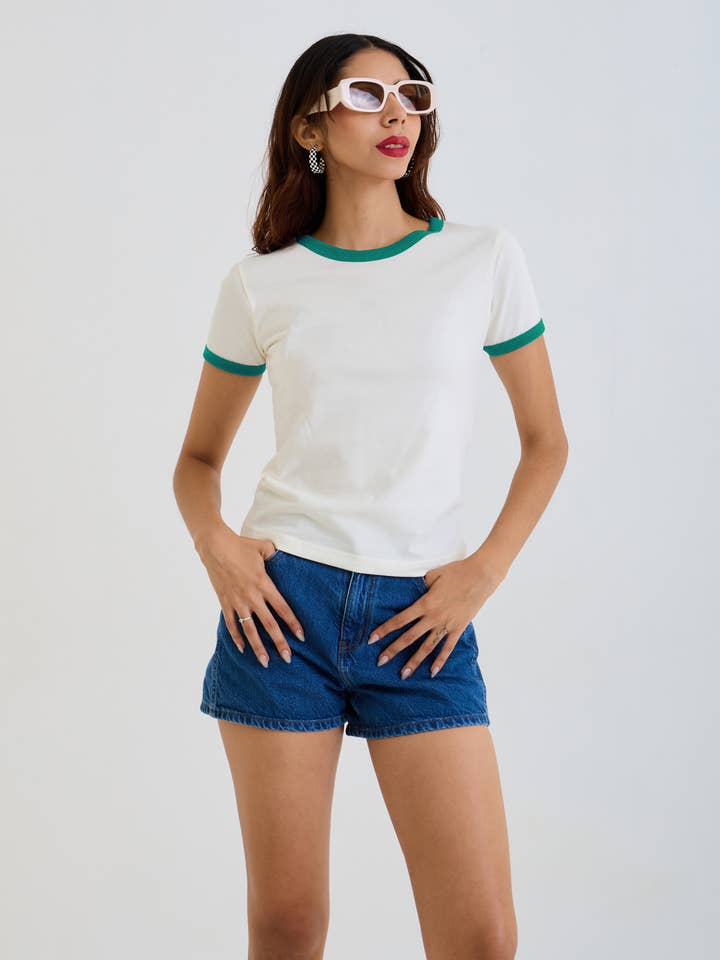 Artree – wholesale T-shirt – women's – Ringer Tee Blank Off White Green Women's Fitted Top2