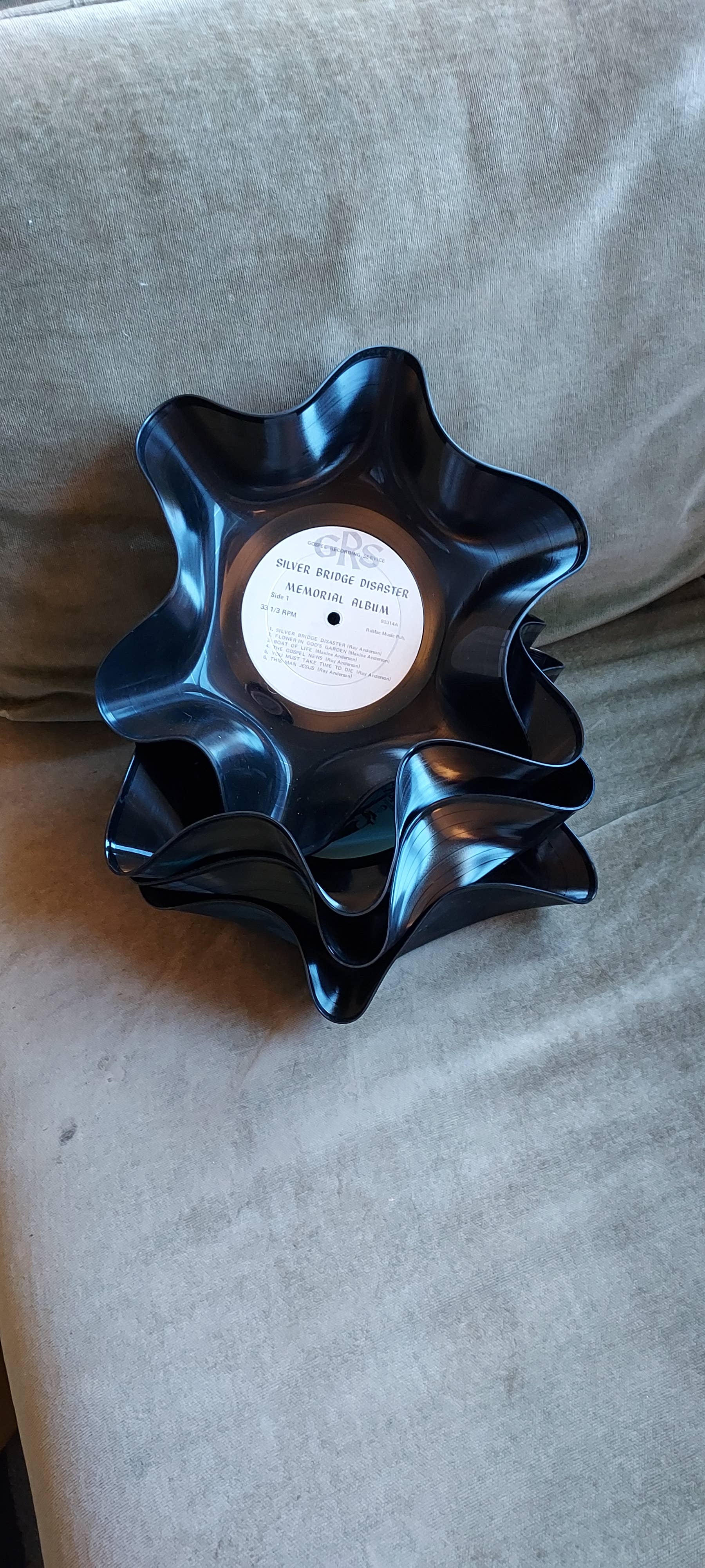 SpillProofLiquid - Wholesale Decorative Plate/Dish/Bowl - Vinyl Record Bowls2