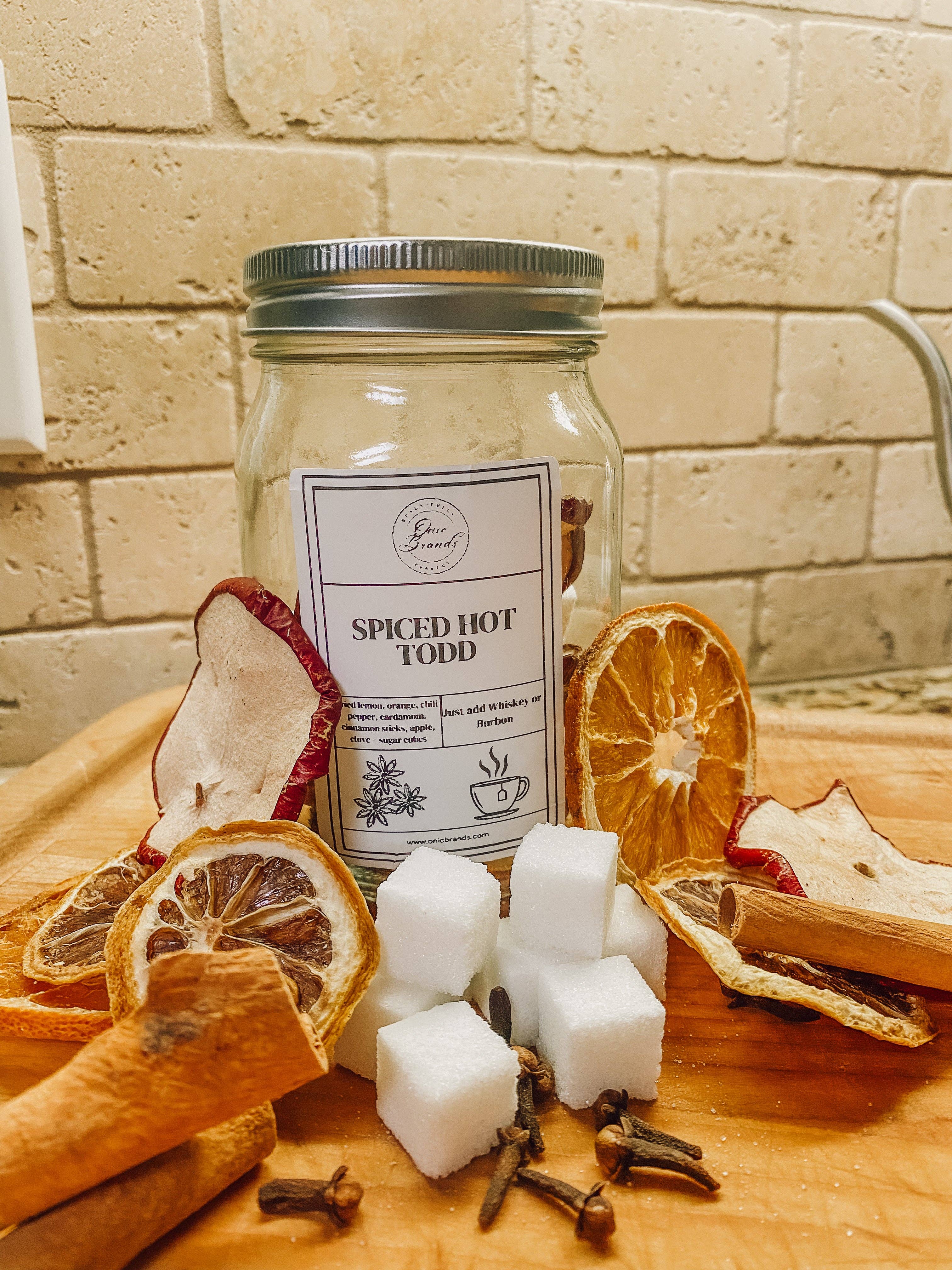 Onic Brands LLC - Vendita all'ingrosso Mix/sciroppo per cocktail - Infuso per cocktail Spiced Hot Toddy di Onic Brands1