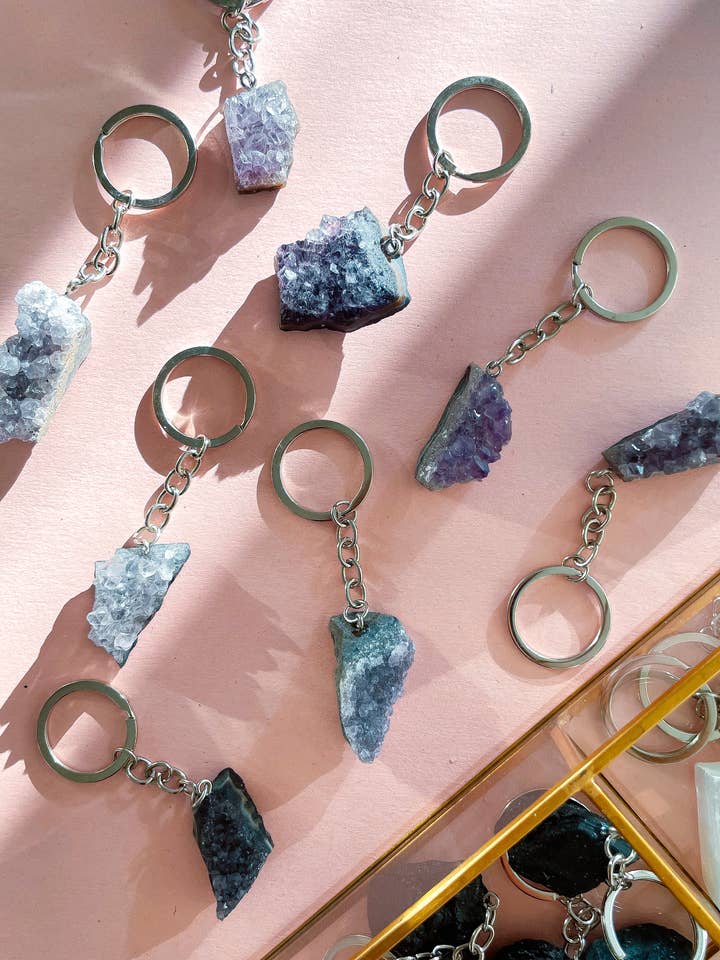 Amethyst-Kristall Schlüsselbund für den Großhandel von Sol & Luna