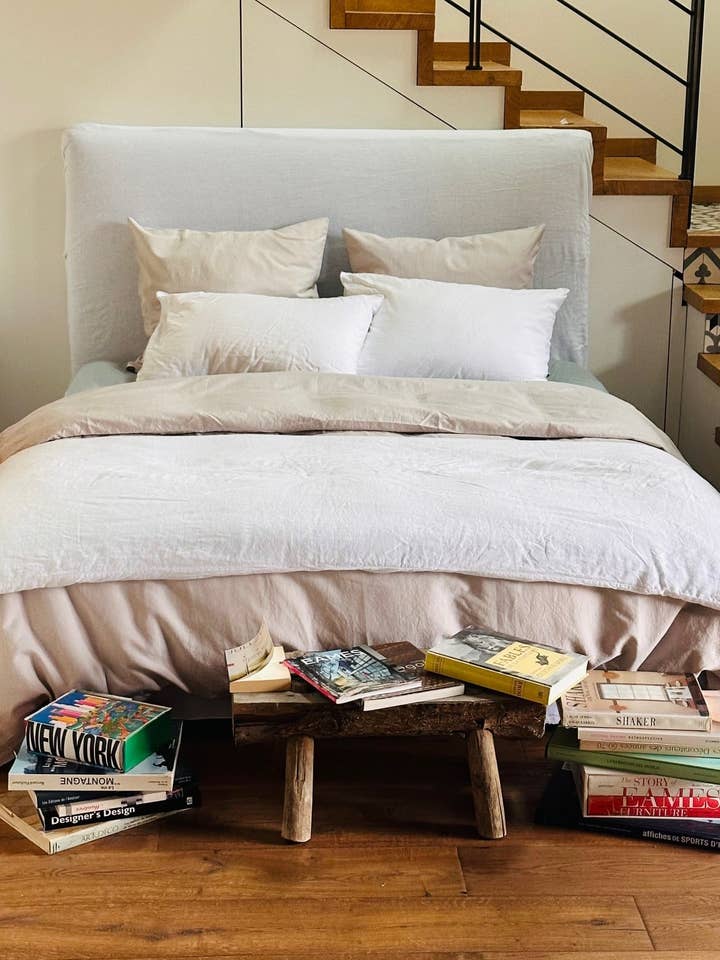 Washed linen and cotton duvet covers, string beige for wholesale by la draperie francaise