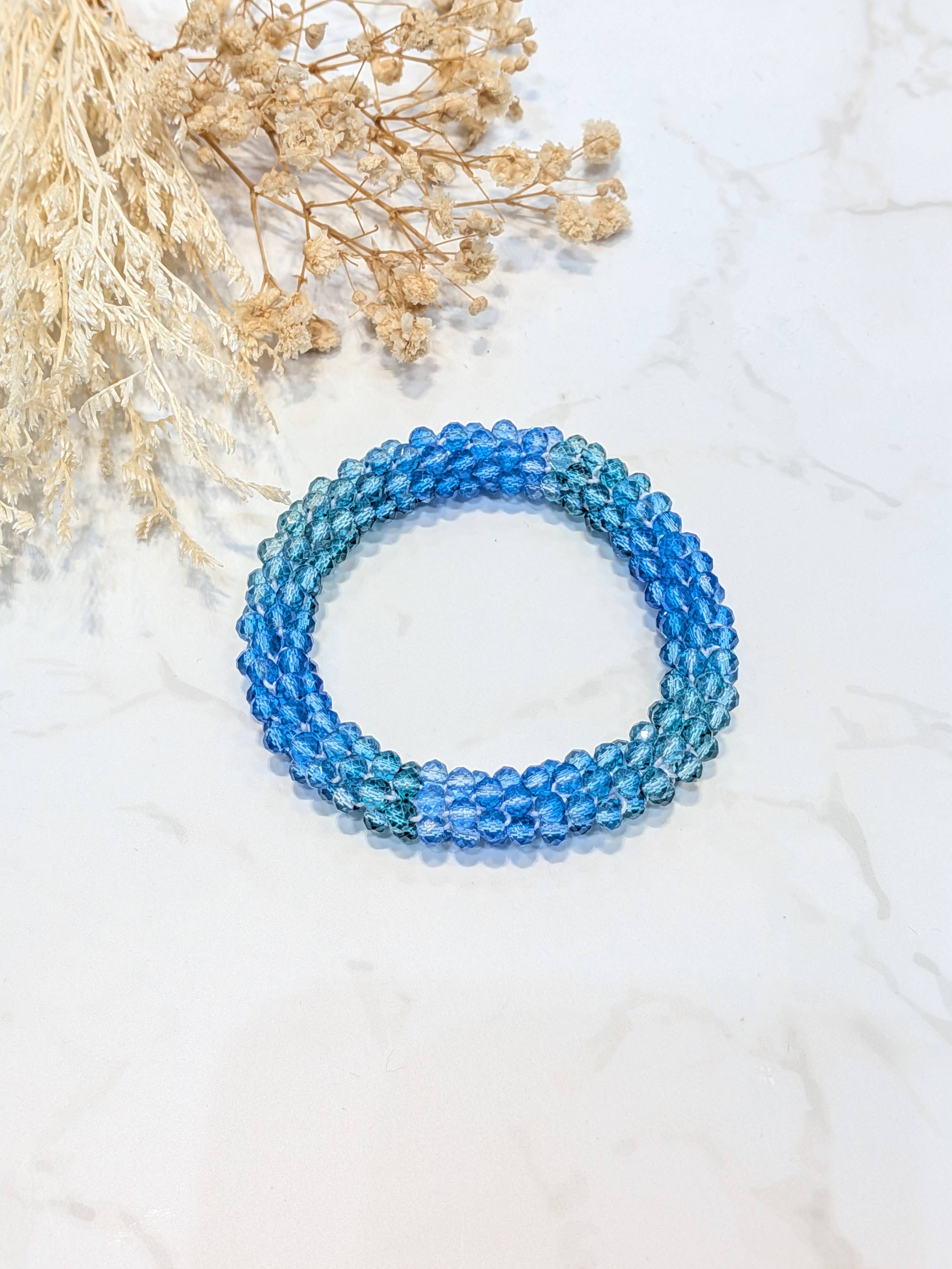 LOLO & YAYA - Wholesale Link & Chain Bracelet - Blue-tone crystal effect bracelet29