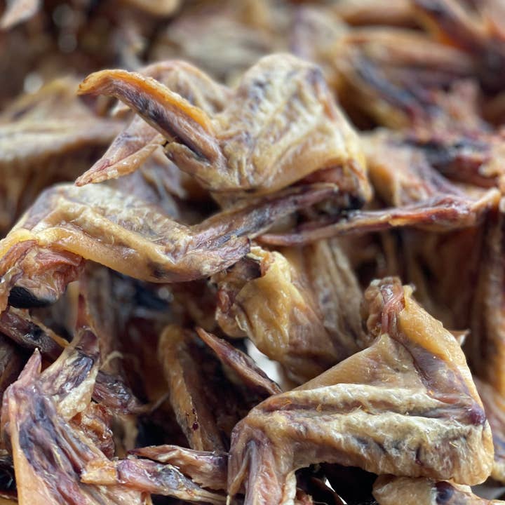 Bear's Bites, LLC - Wholesale Pet Treats - Dog - Single Ingredient Dehydrated Jumbo Chicken Wing Dog Chew
