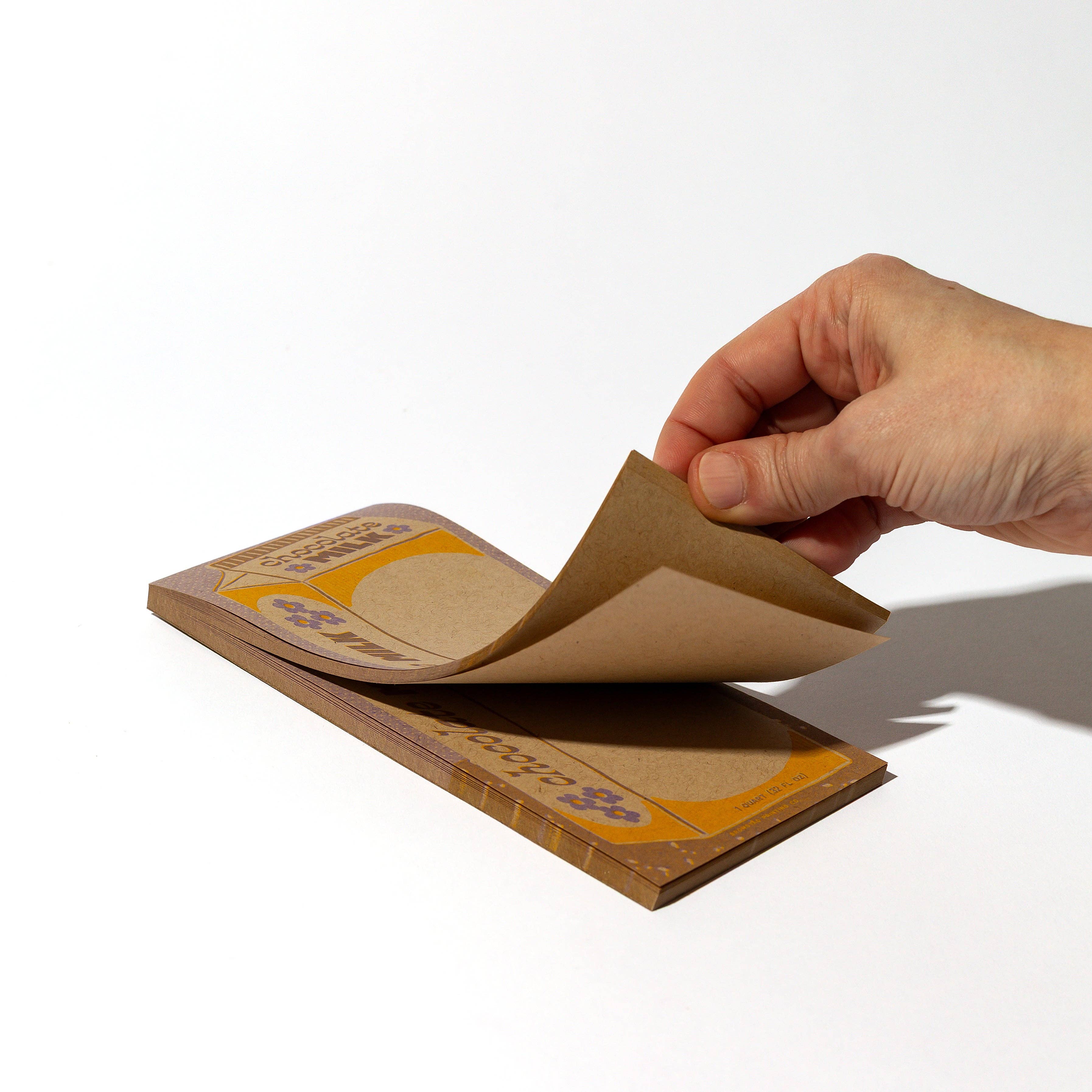 Bromstad Printing Co. – Engroshandel Notesblok – Chocolate Milk - Risograph notesblok3