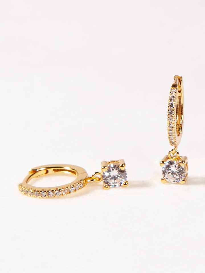 Abbracci Drop Charm per la vendita all'ingrosso da parte di Seyyah