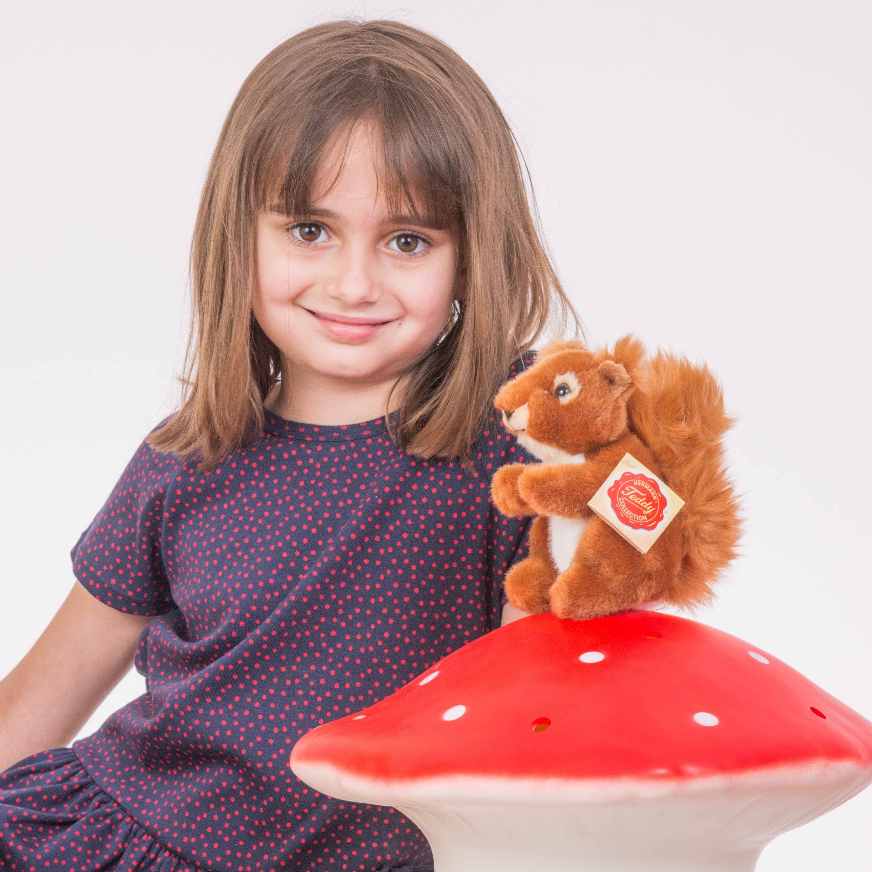 Teddy Hermann – wholesale Stuffed/plush toy – Kids & baby – Squirrel 14 cm - plush toy - soft toy1