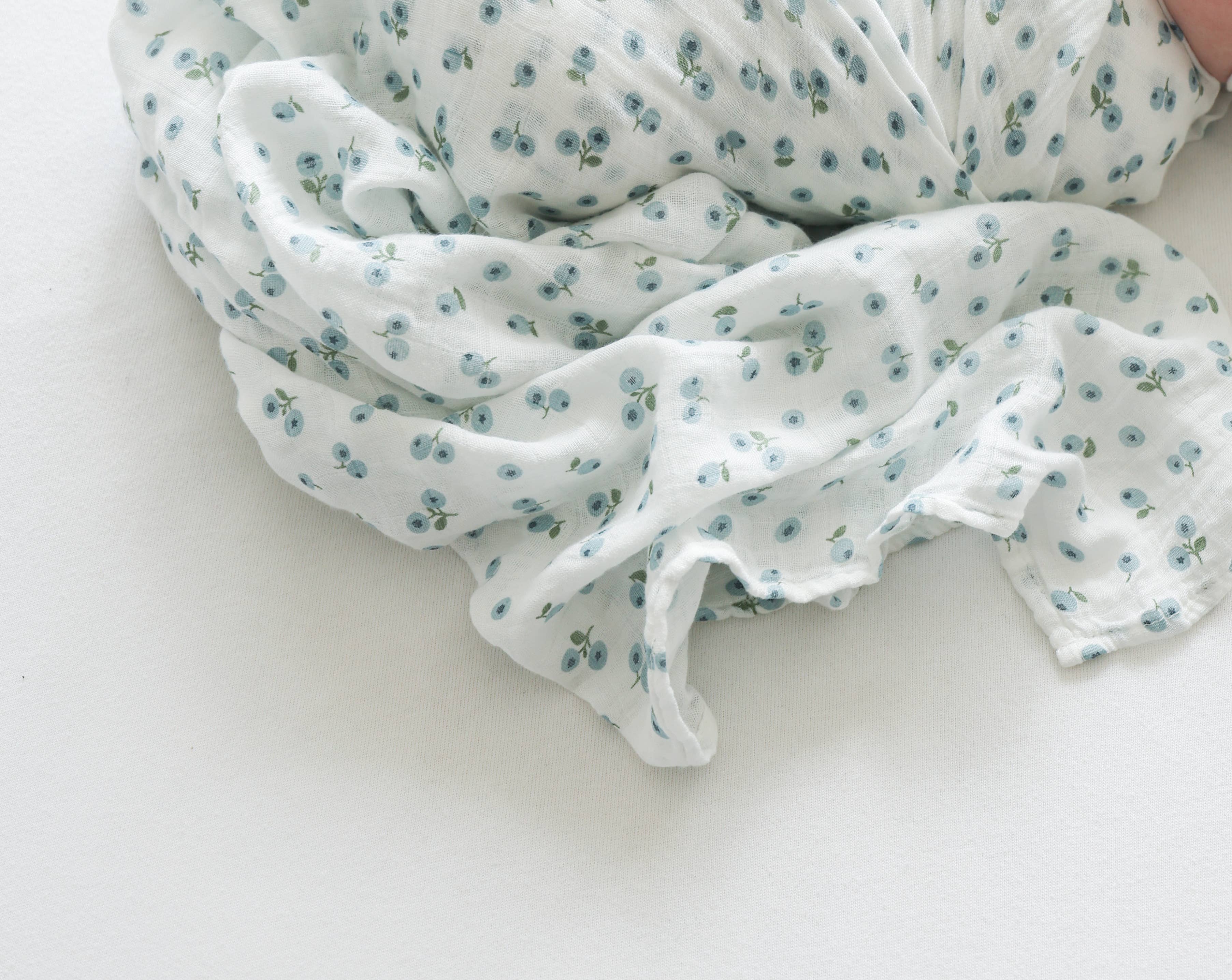 Lulujo Baby - Wholesale Swaddle - Baby - Muslin Cotton Swaddle Blanket  - Blueberries3