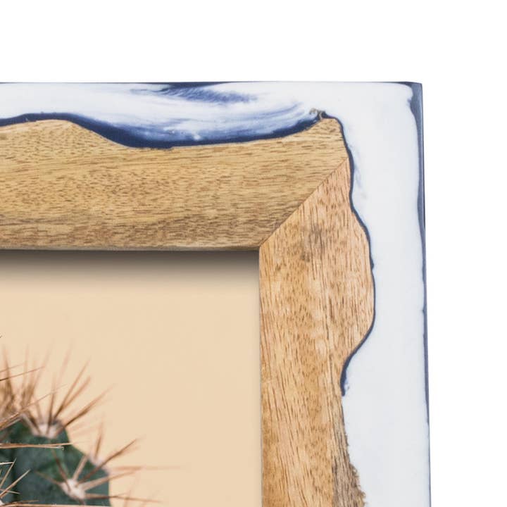 Foreside Home & Garden - Wholesale Picture Frame - Varuna 5x7 Photo Wood and Marbled Blue Resin Picture Frame4
