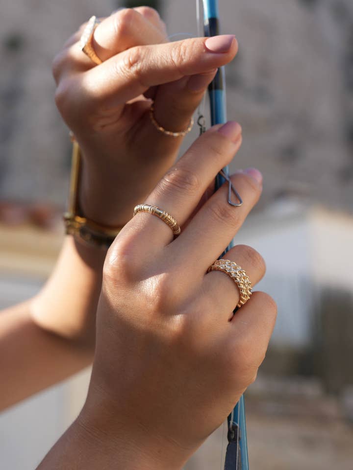 Anillo de Cuerda Dorado para venta al por mayor de Joia Bijou