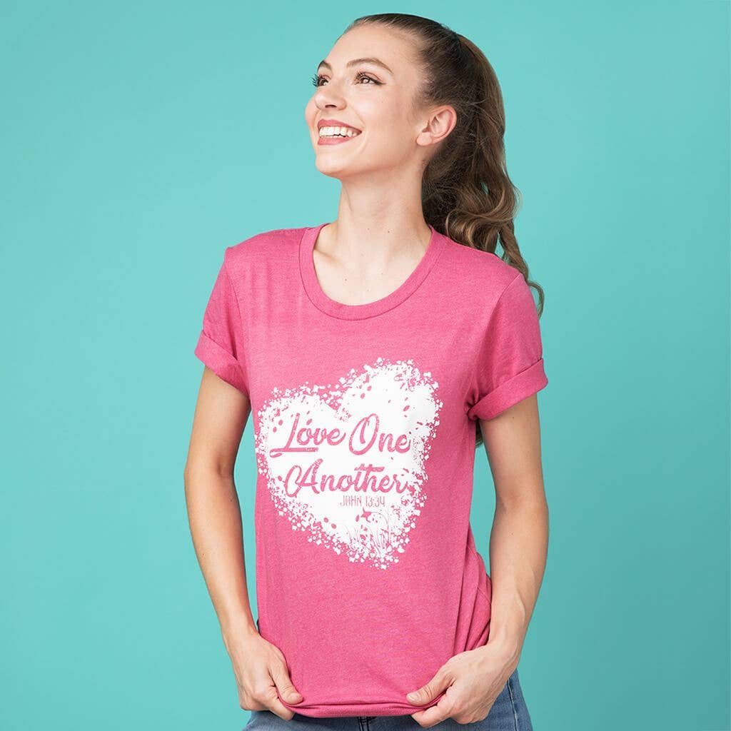 Corinthian's Corner - Vente T-shirt sérigraphié – femme - T-shirt graphique Love One Another1