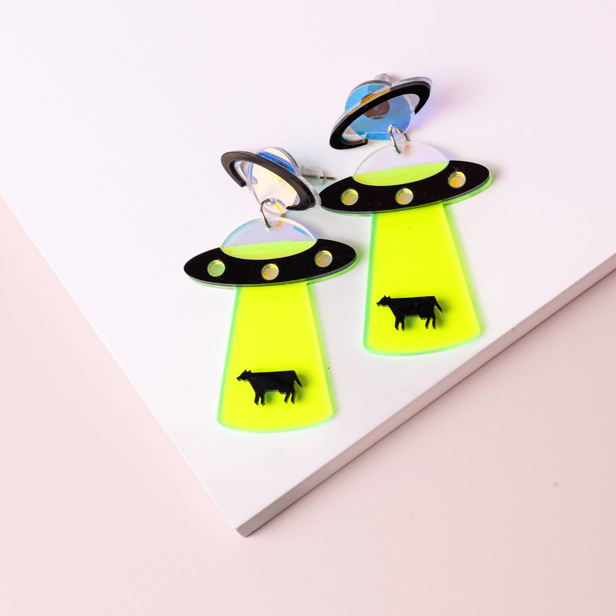 Bewaltz - Wholesale Dangle Earrings - Dangle Earrings- UFO Cow1