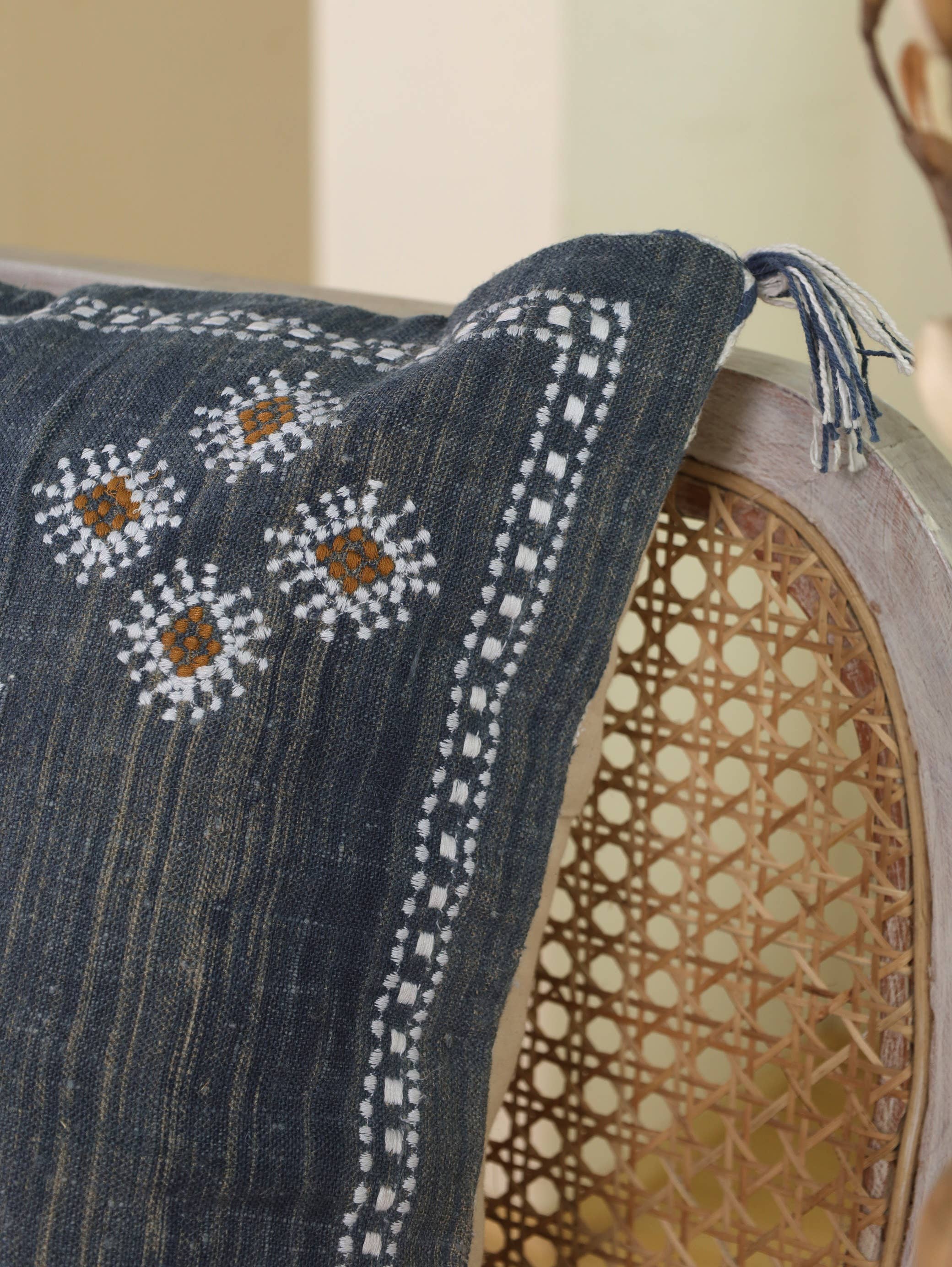 Eyda Homes - Wholesale Throw Pillow Cover - Boho Embroidered 20X20 Inches Linen Pillow Cover3