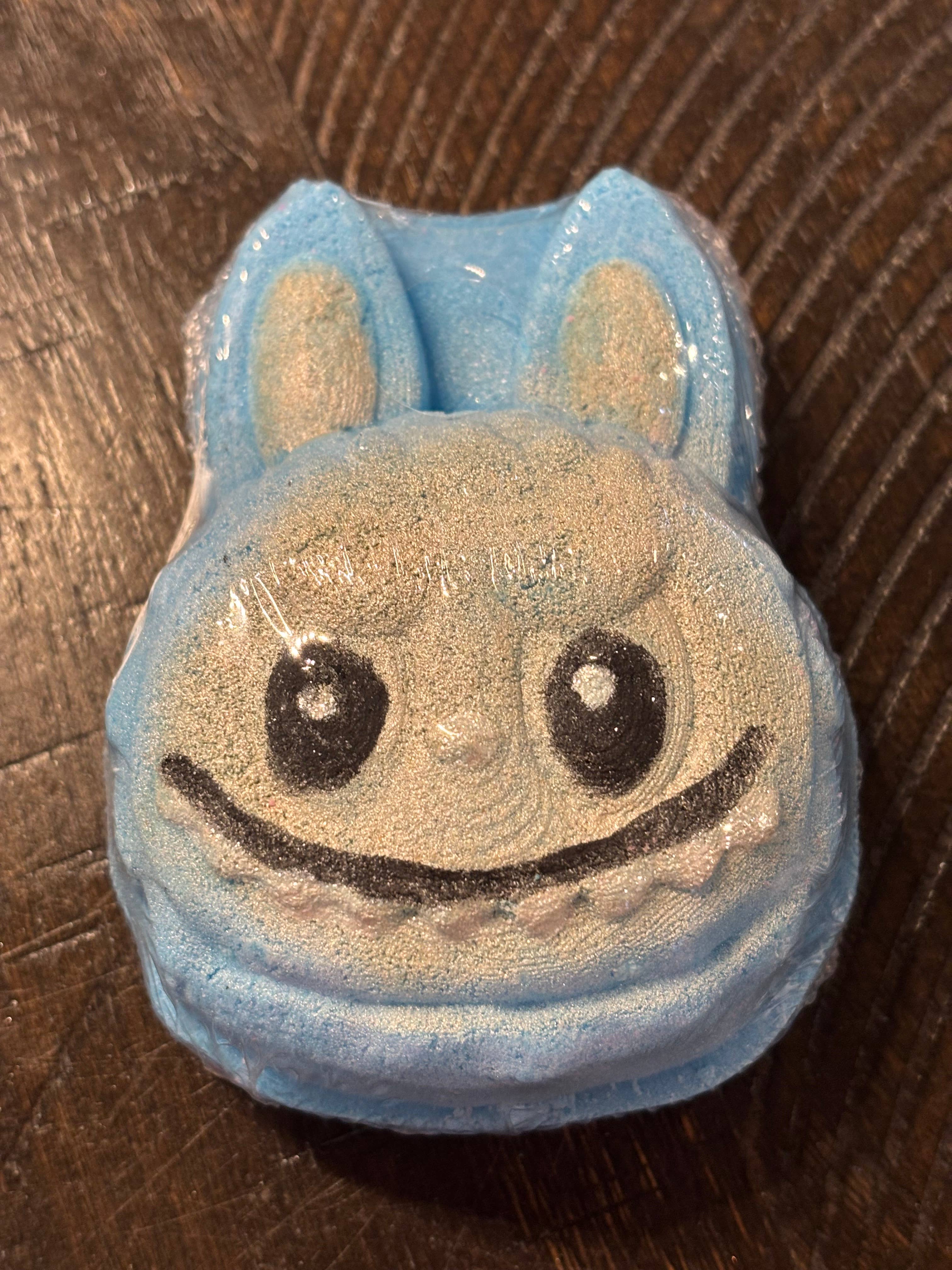 Seaside Sudz, LLC - Vente Bombe de bain/poudre effervescente pour le bain - Bombe de bain LaBubu, Effervescent de bain Labubu, Labubu, Bombes de bain2