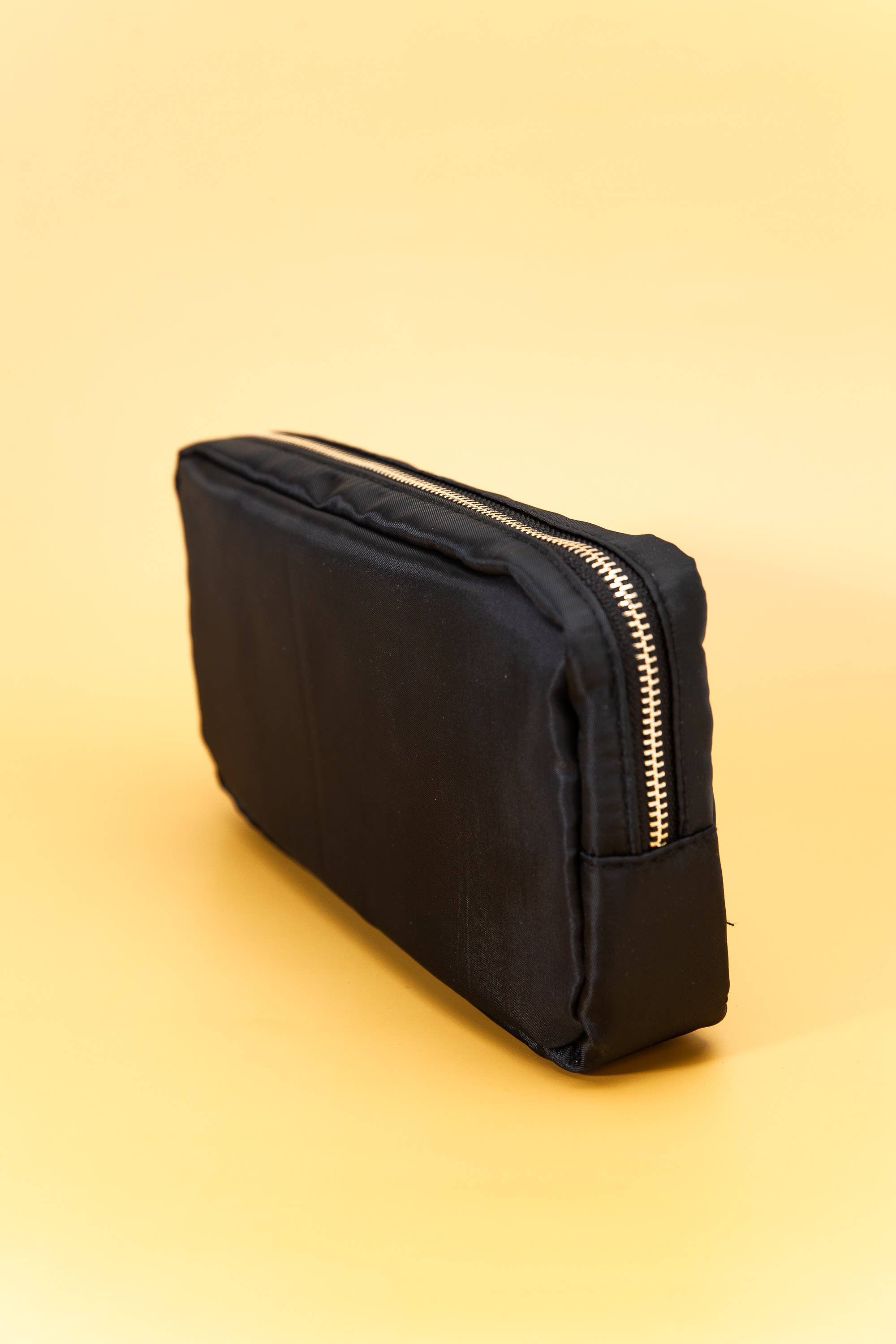 JOSSLYN by wall to wall – Großhandel Schmink-/Kosmetiktasche – KLASSISCHER SCHLICHTER KLEINER SCHMINKBEUTEL | 40P50816