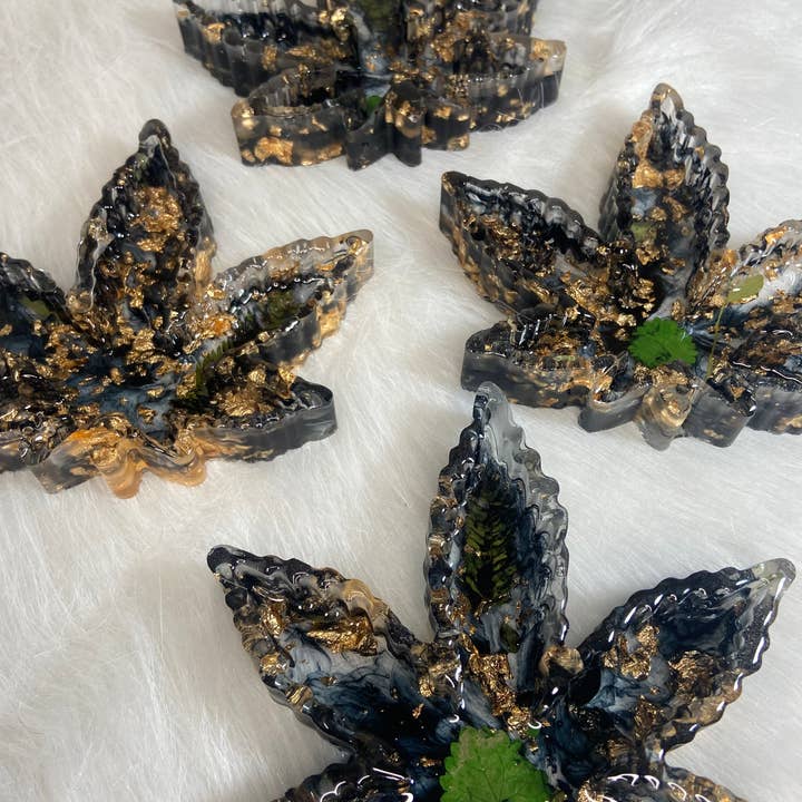 KraftzbyKenzie - Wholesale Ashtray - Black Leaf Ashtray | Leaf Tray | Weed Trinket Dish | Stone7