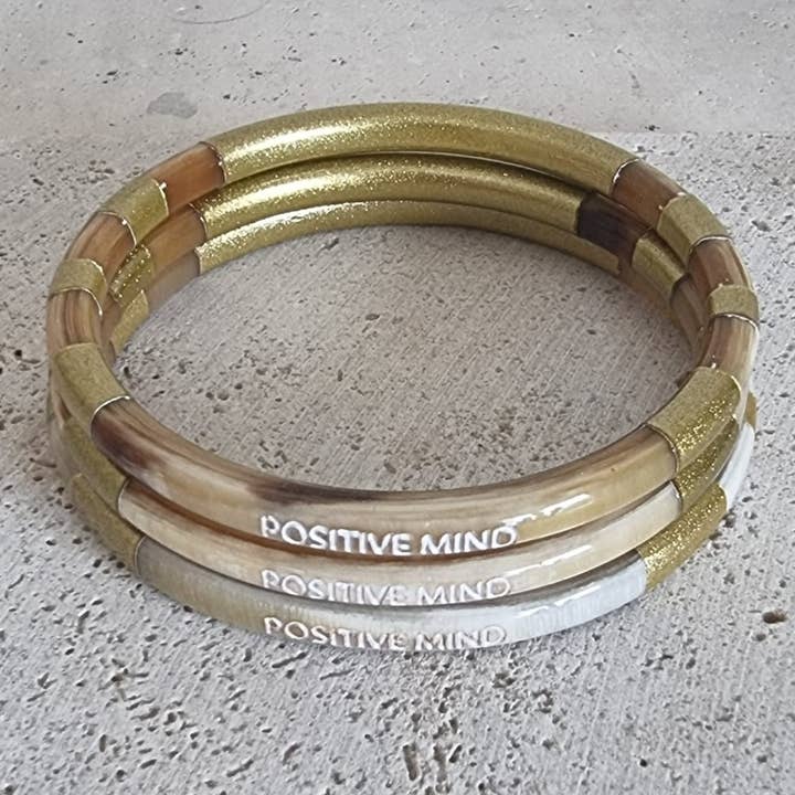 Le Coin Sauvage - Wholesale Bangle Bracelet - Horn Bangle Bracelet - Message - Positive Mind - 5 mm0