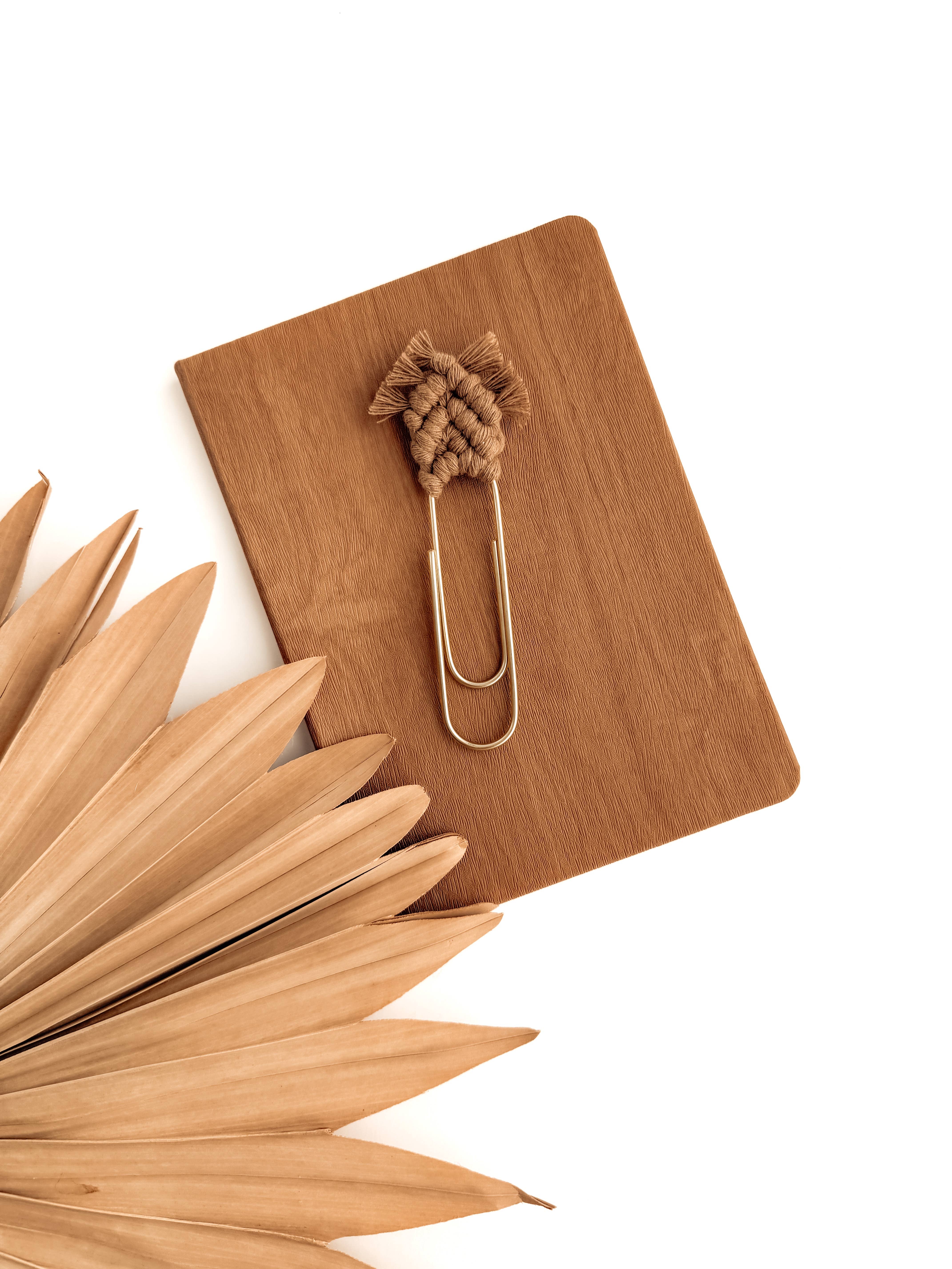 Meraki The Studio Co. - Vente Marque-page - Marque-page macramé | Cadeaux pour lecteurs | Accessoires de livres bohèmes3