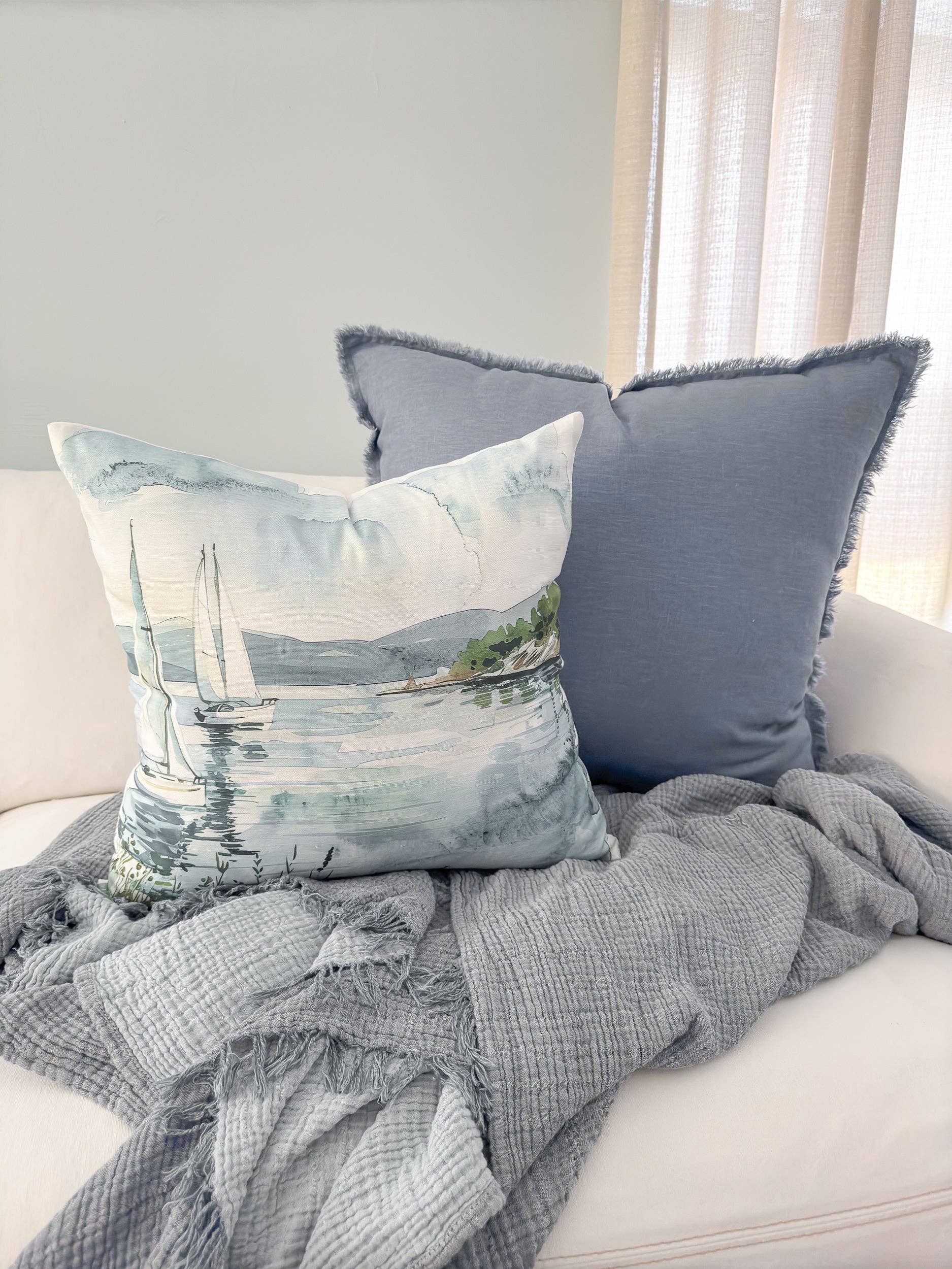 Anaya Home - Vendita all'ingrosso Cuscini decorativi - Cuscini in Lino Blu Chambray con Frange Blu5