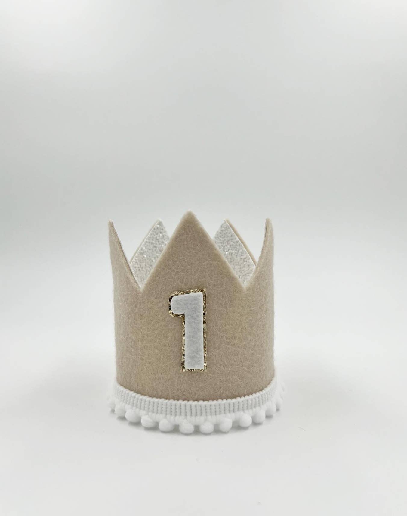 Nash and Willow - Wholesale Party hat/crown - Beige and white crown