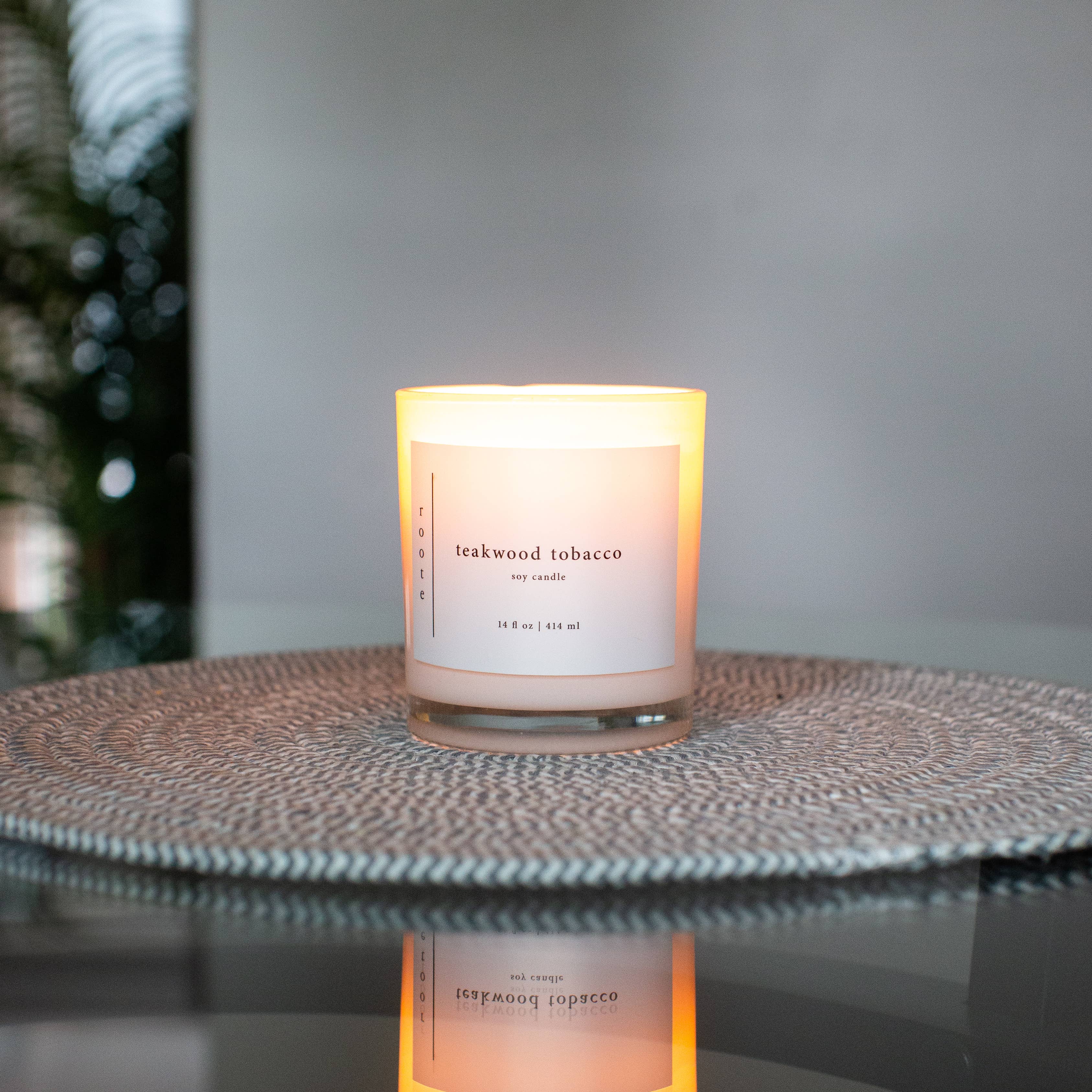 roote - Wholesale Jar/Filled Candle - Large Scented Soy Candle - Teakwood Tobacco - LG1