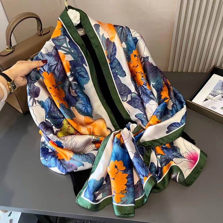 Sciarpa in Raso con Motivo Floreale Pittorico in Blu/Arancione TT338 per la vendita all'ingrosso da parte di PEACH ACCESSORIES