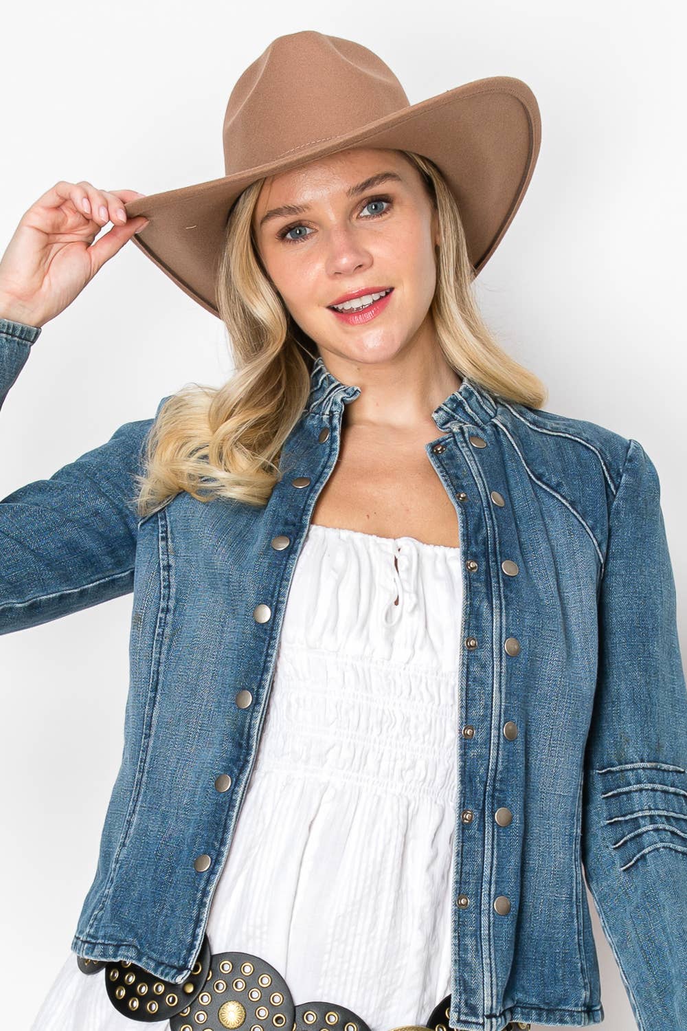 One and Only Accessories – wholesale Cowboy Hat – Women’s – Vegan suede cattleman cowboy hat stiff flat brim Stylish hat30