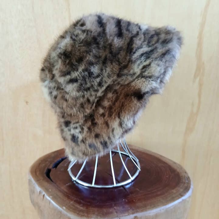 Pre-Order Fluffy Faux Fur Bucket Hat Leopard 7532 for wholesale by Cinnamon Creations