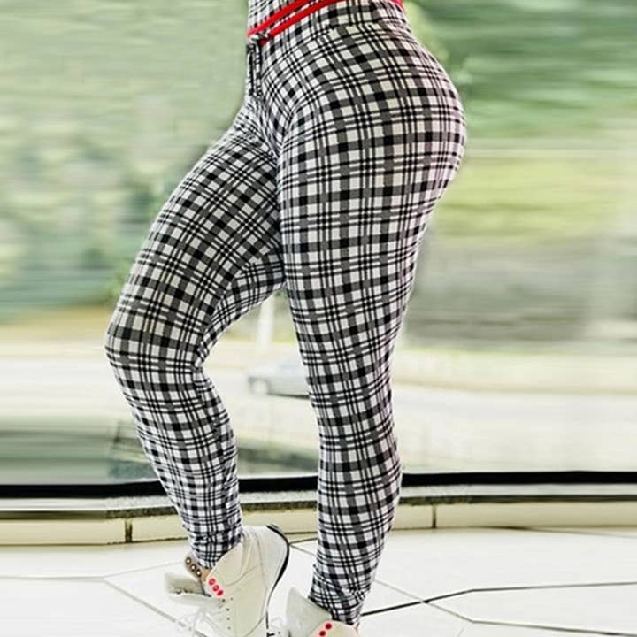 KT592 - Wide Waistband Phone Pocket Sports Leggings and other Purchase Wholesale mp542. Free Returns & Net 60 Terms on Faire trending on Faire.