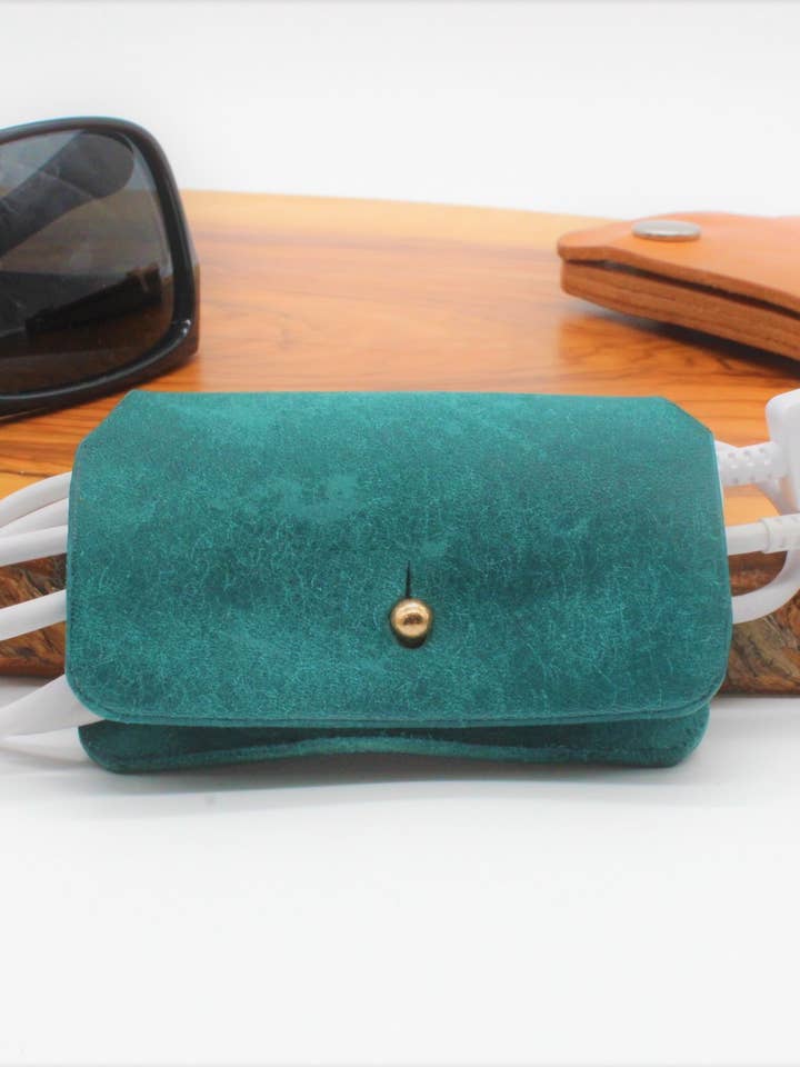 Genuine leather cable organizer for wholesale by Sweet Leather Gitfs