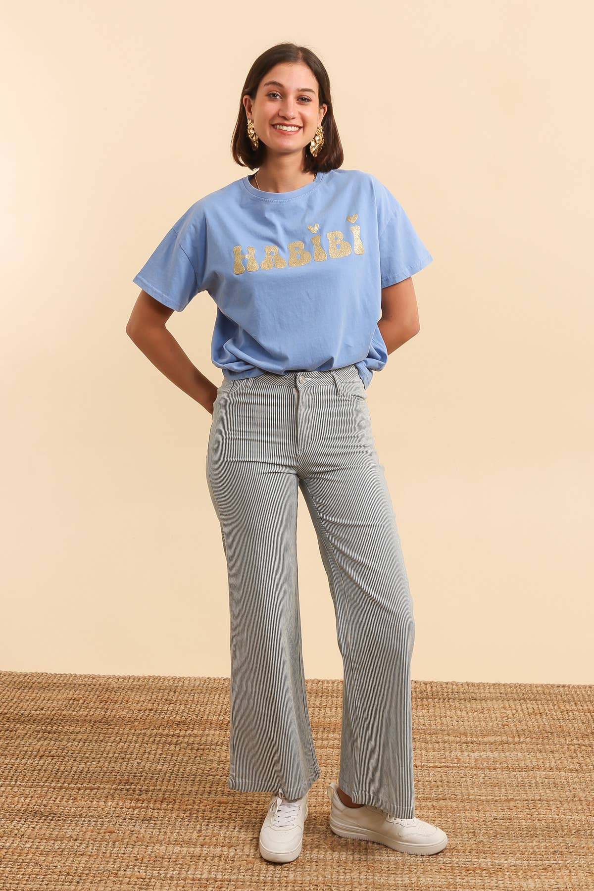 INSPIRATION STUDIO - Wholesale T-Shirt - Women's - Faded Effect Screen-Printed "Habibi" T-Shirt - REF 9016712