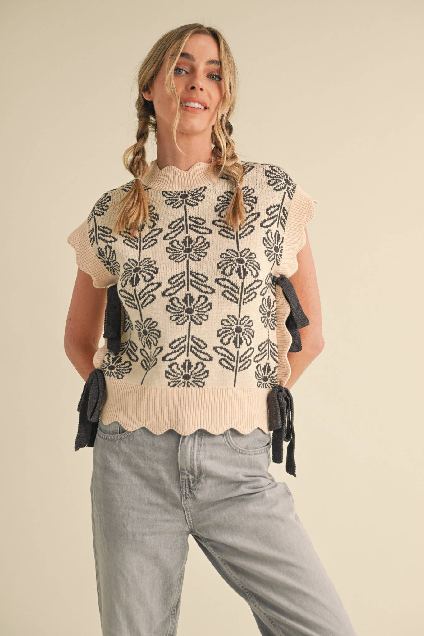 &MERCI – wholesale Tröjväst – Dam – MOCKNECK BLOMMIG TRÖJVÄST MSW10743102