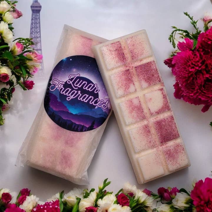 Cire Fondante Hiver à Paris pour la vente par Lunar Fragrances