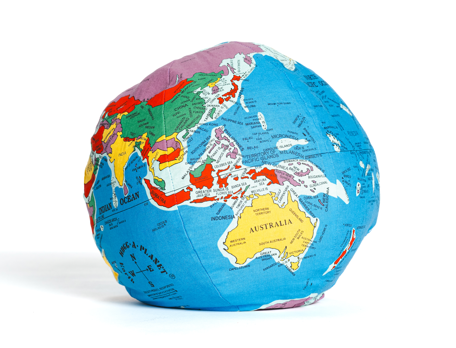 Hugg-A-Planet - Wholesale Stuffed/Plush Toy - Kids & Baby - Classic Earth HUGG-A-PLANET2