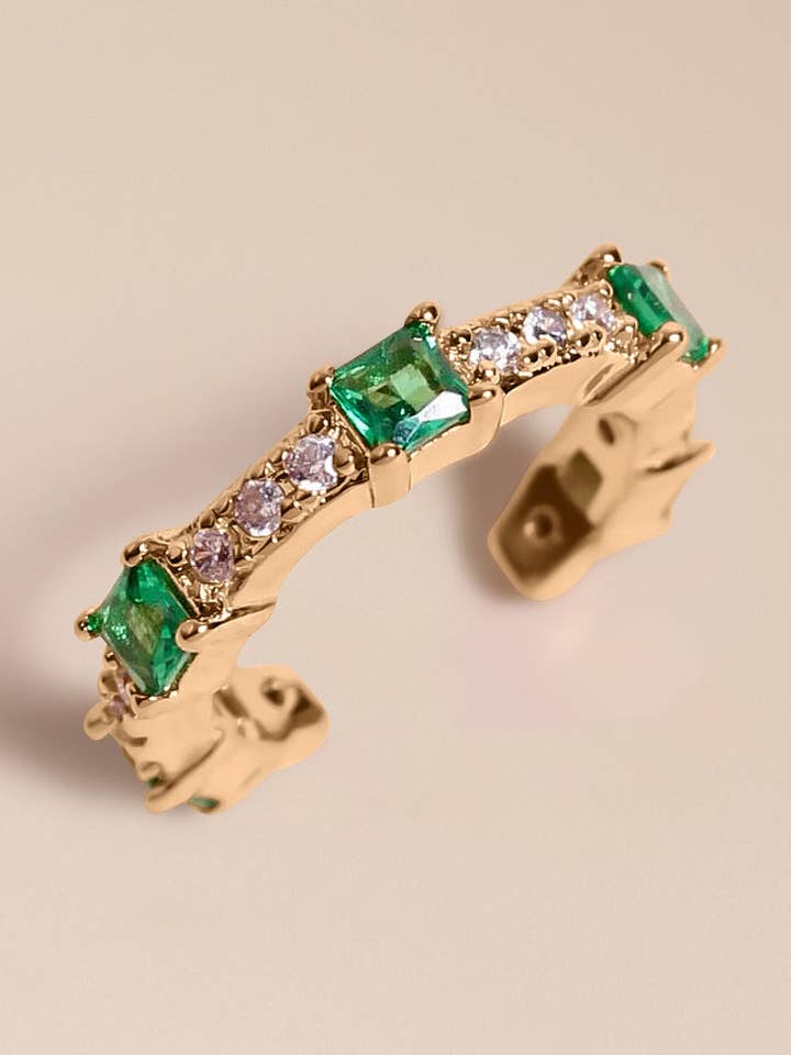 Earcuff Lisel for wholesale by Waekura