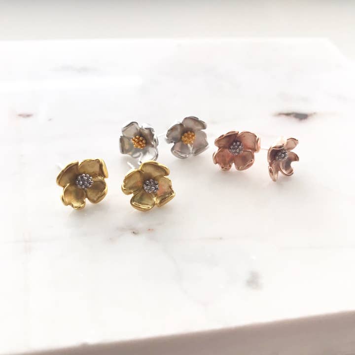 musthavemustget - Wholesale Stud/Post Earrings - Flower Earrings