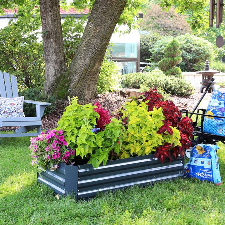 Sunnydaze Decor - Wholesale Planter Box - Sunnydaze Steel Garden Beds - 48" L x 11.75" H - Gray - 2pc