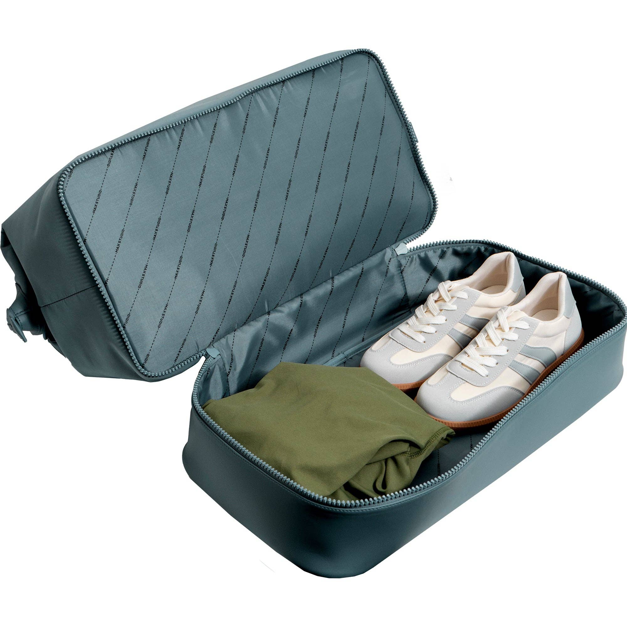 Magid - Wholesale Weekender Bag - Women's - Max Studio Sport Nylon & Faux Leather Drop Bottom Duffel Bag22