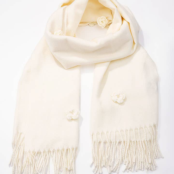 BYREN | ÉLINE L'ATELIER - Wholesale Scarf - Women's - Wool scarf with embroidered flowers FL216DF