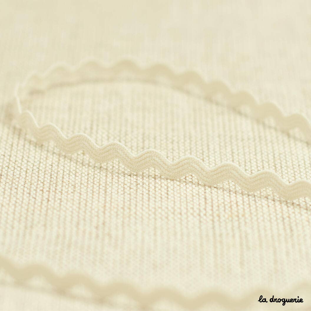 LA DROGUERIE - Wholesale Ribbon - Gift Wrapping - Small rickrack ribbon12