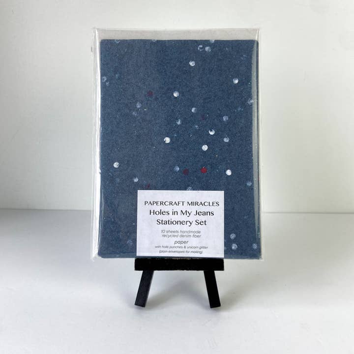 Set di cancelleria in carta fatta a mano Holes In My Jeans per la vendita all'ingrosso da parte di Papercraft Miracles LLC