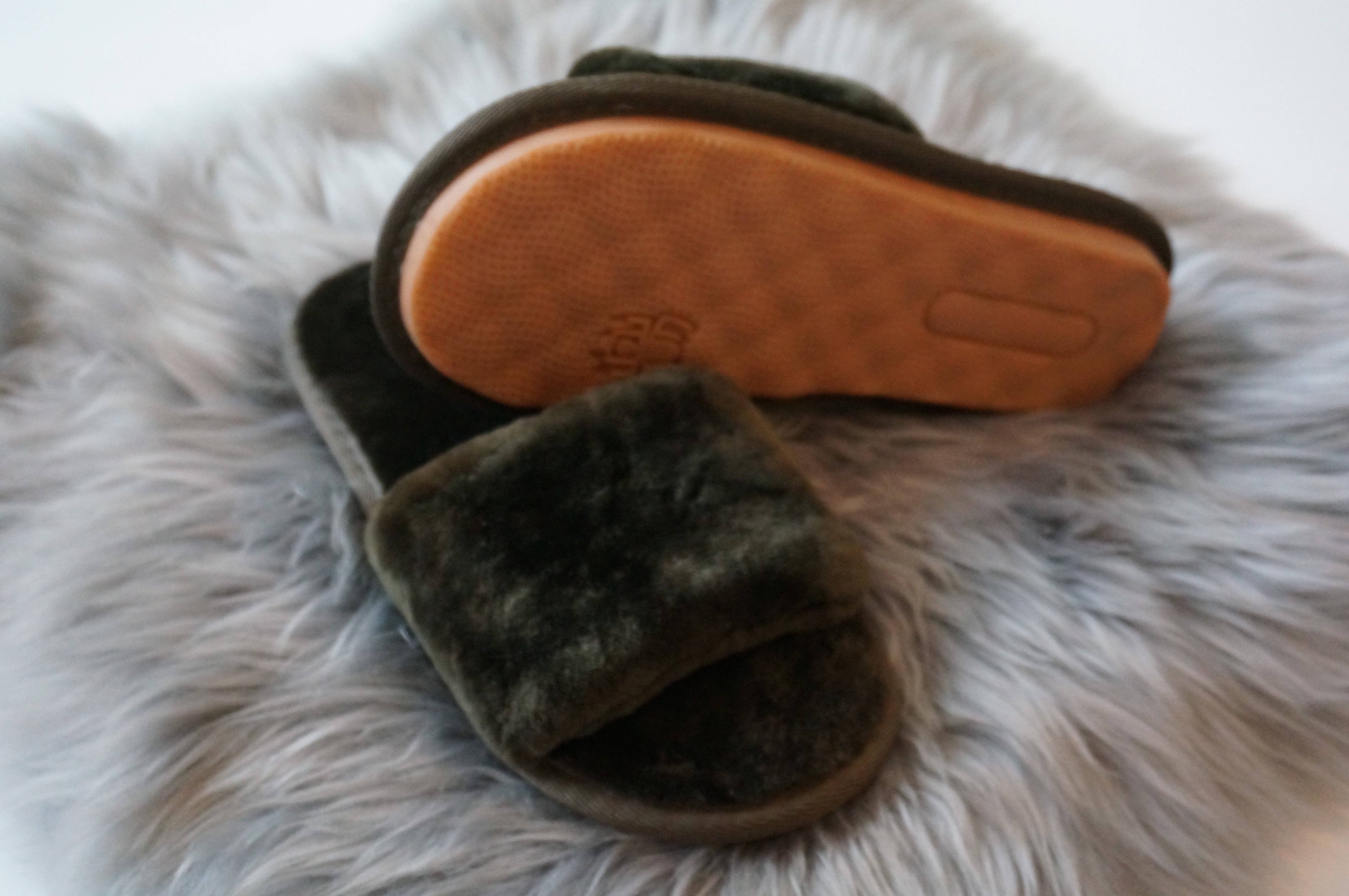 SHEEPSKIN ELITE - Wholesale Slippers - Women's - Sheared Sheepskin Slippers - Dark Green (Women's Sizing)2