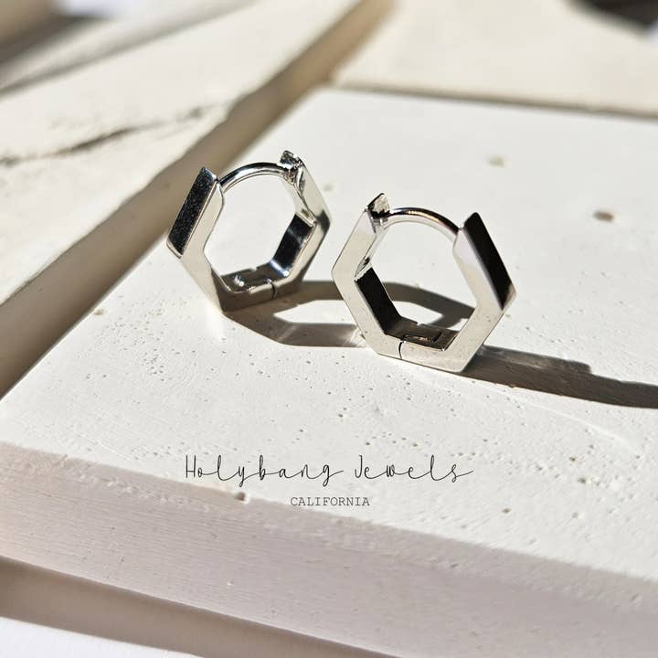 HolyBang Jewels - Wholesale Huggie Earrings - HEXAGON HUGGIE EARRINGS - E-HT1151 / E-HT1150