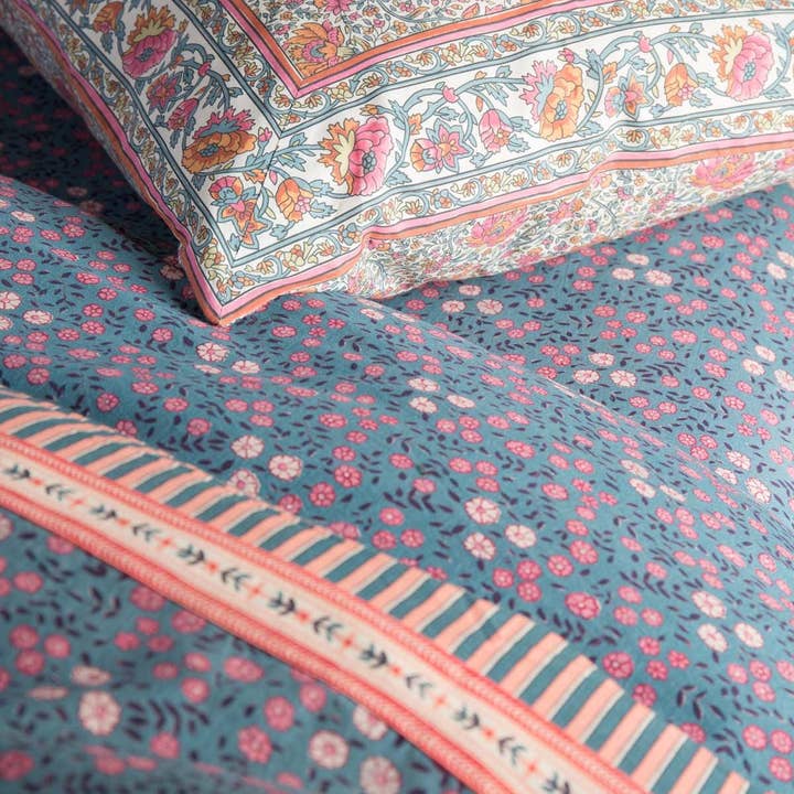 Jardin d hiver en ivoire Valerie Pillowcase - flowers - pink - orange - green for wholesale on Faire