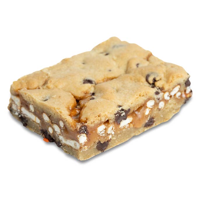Sweet'thing Caramel Pretzel Chocolate Chip Cookie Bar for wholesale by Sweet Thing