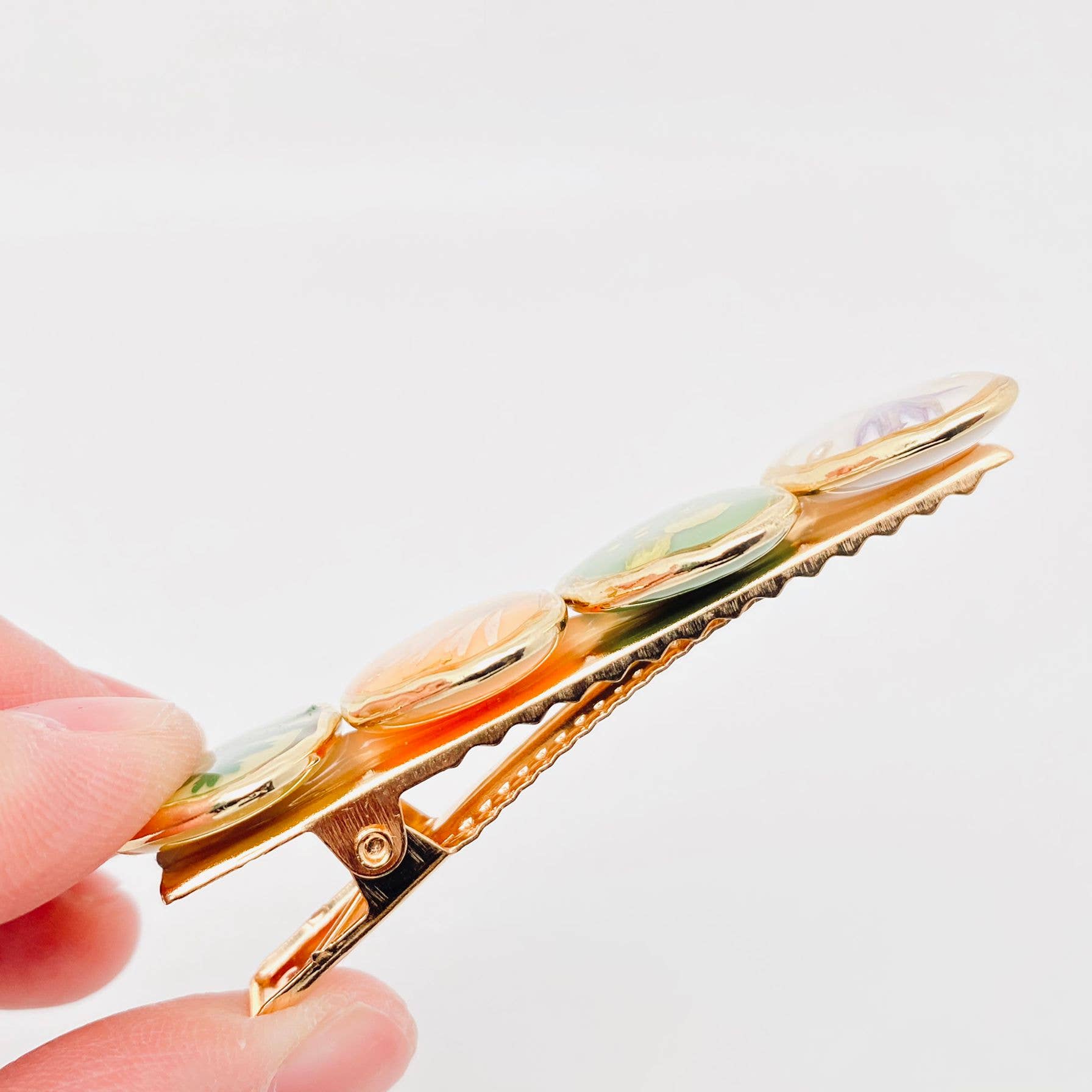 Mio Queena – Engroshandel Hårspænde - Dame – Ægte tørrede blomster hårclips - Mio Queena2