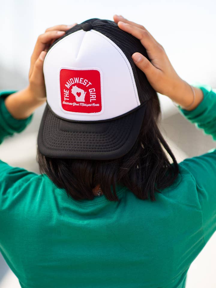 Casquette de camionneur Wisconsin pour la vente par The Midwest Girl