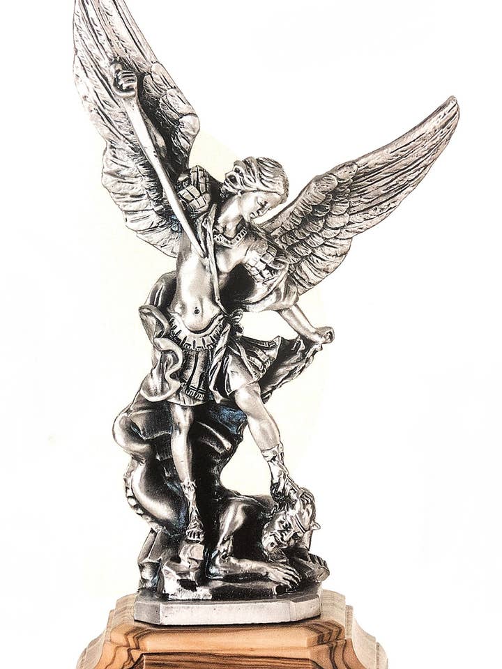 St. Michael statue in metal cm. 24 for wholesale by Costa Articoli Religiosi