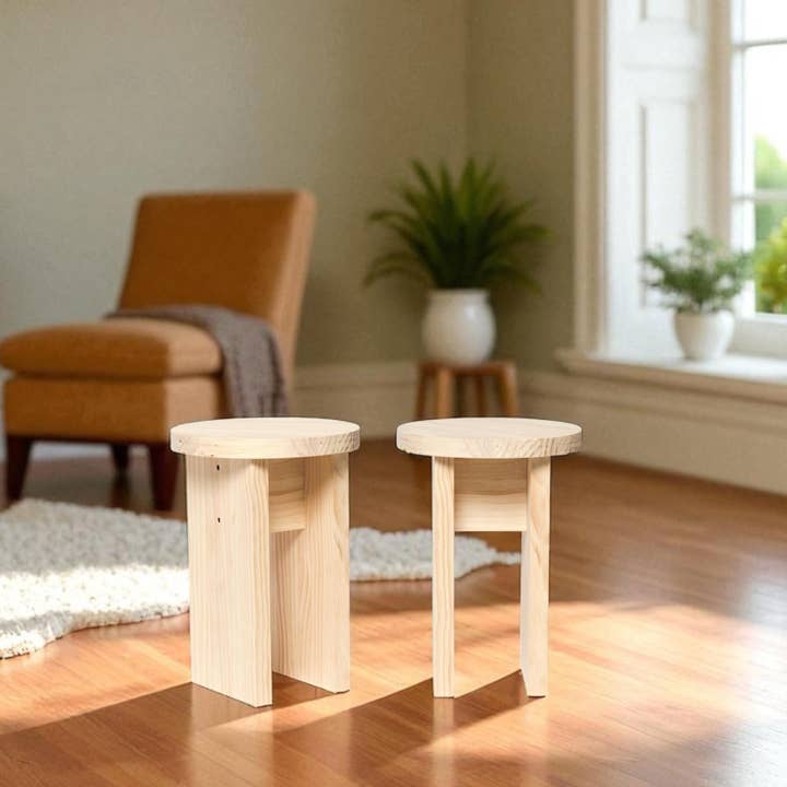 NORIKURA Pall - Sängbord i massivt trä. Finish "N A T U R A L". för wholesale av Raw Wood