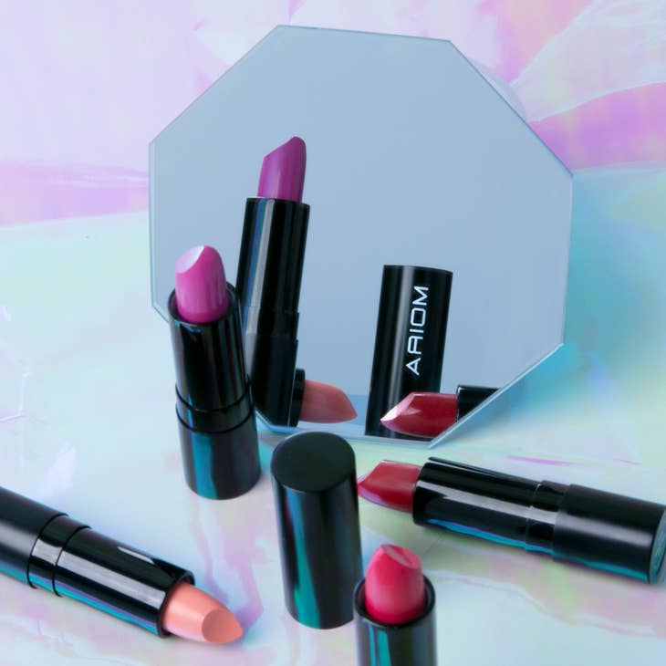  Moira Cosmetics Defiant Lipstick 015 PERFECTLY NUDE